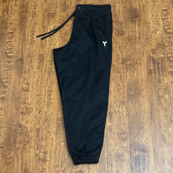 Nike Black Therma-Fit Joggers Size L